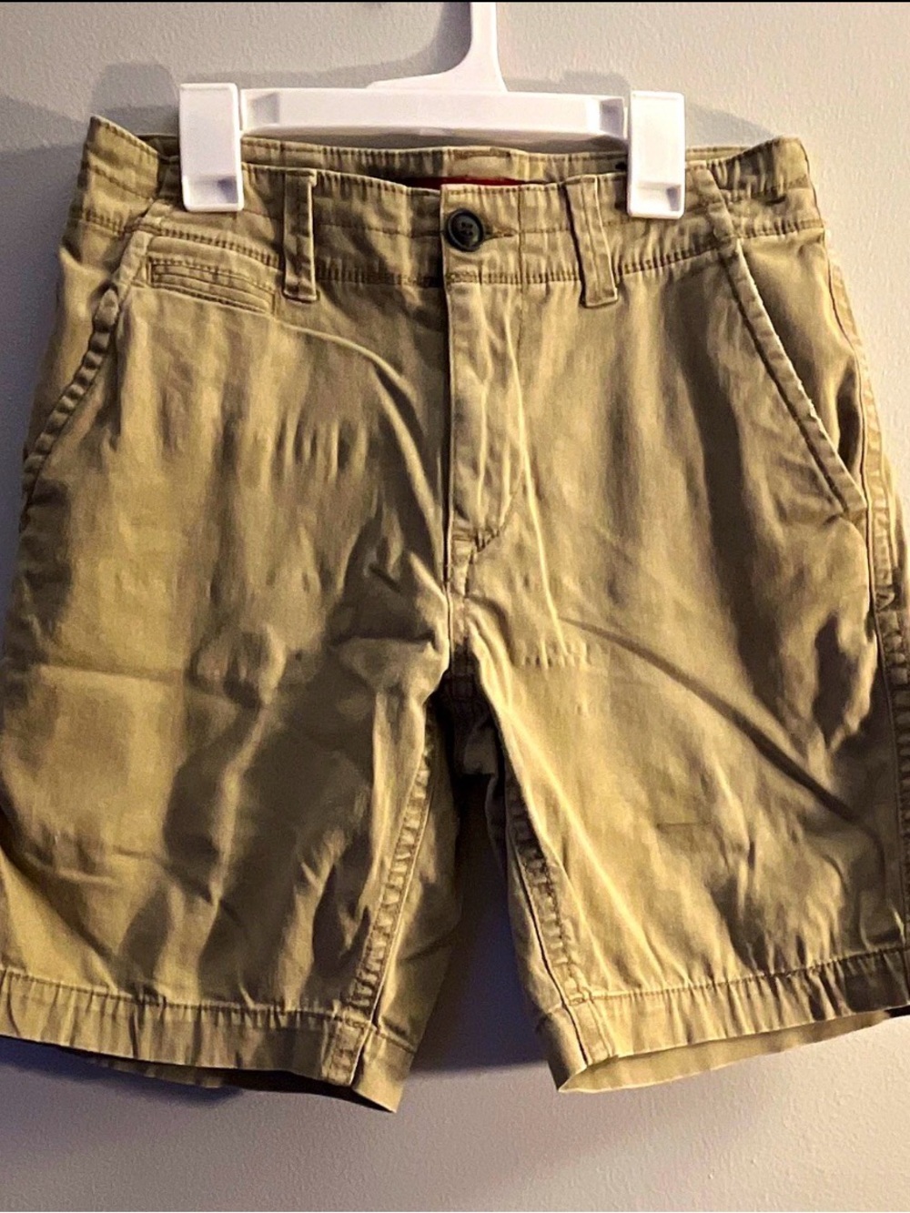 UNIONBAY Men's Tan Flat-Front Cotton Shorts